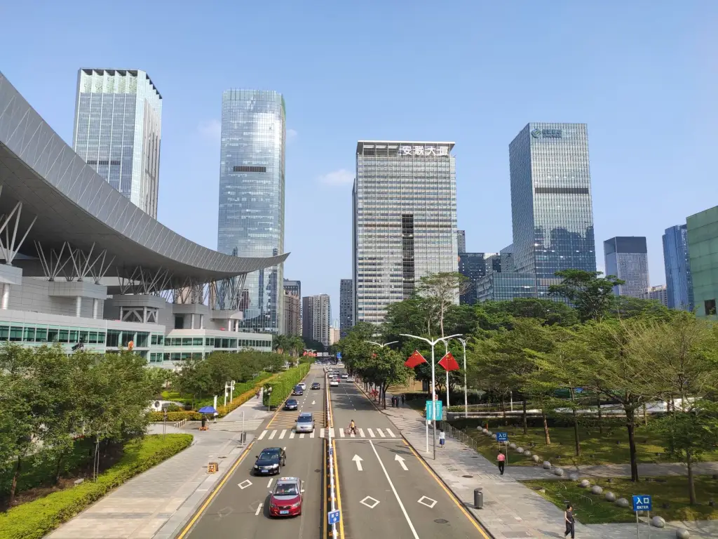 2025年企业员工体检套餐配置对比及健康管理服务方案解析