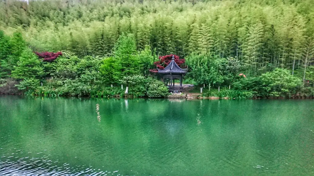 中医养生指导融入企业健康管理体系的应用实践与效果观察