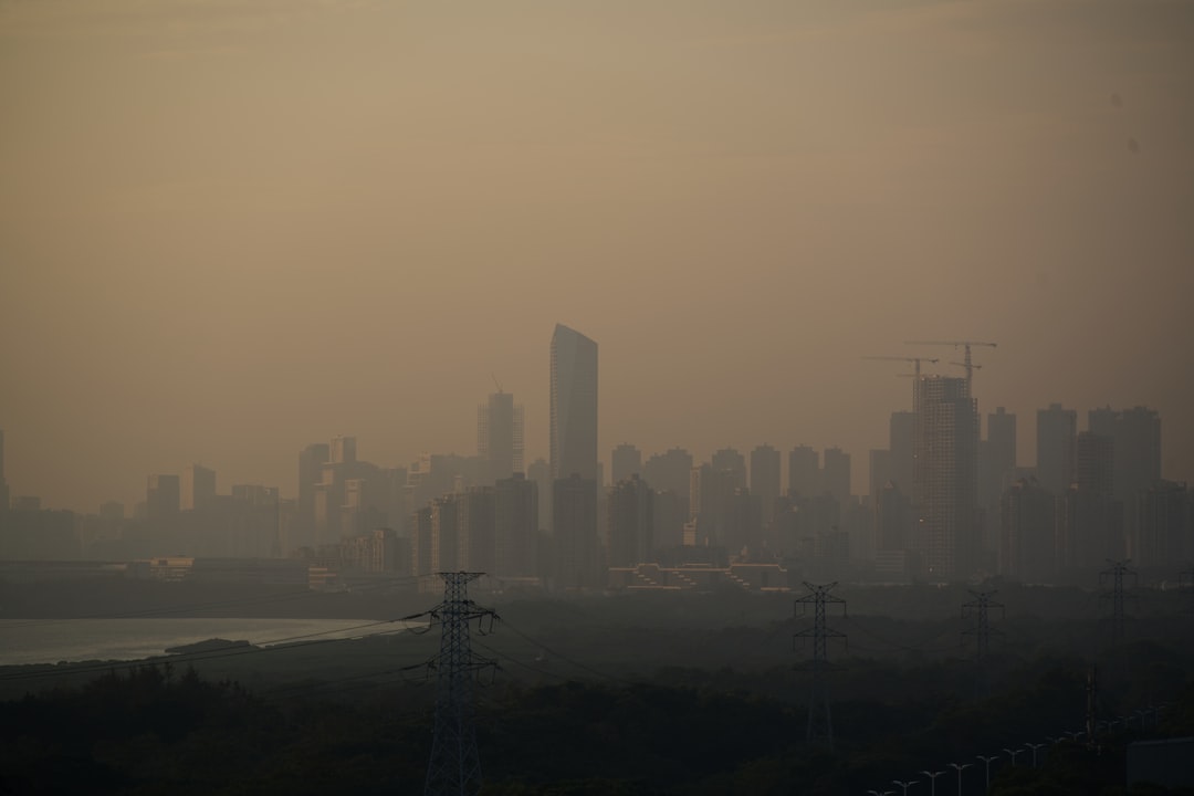 2024年企业员工健康管理方案设计指南：从体检到慢病干预